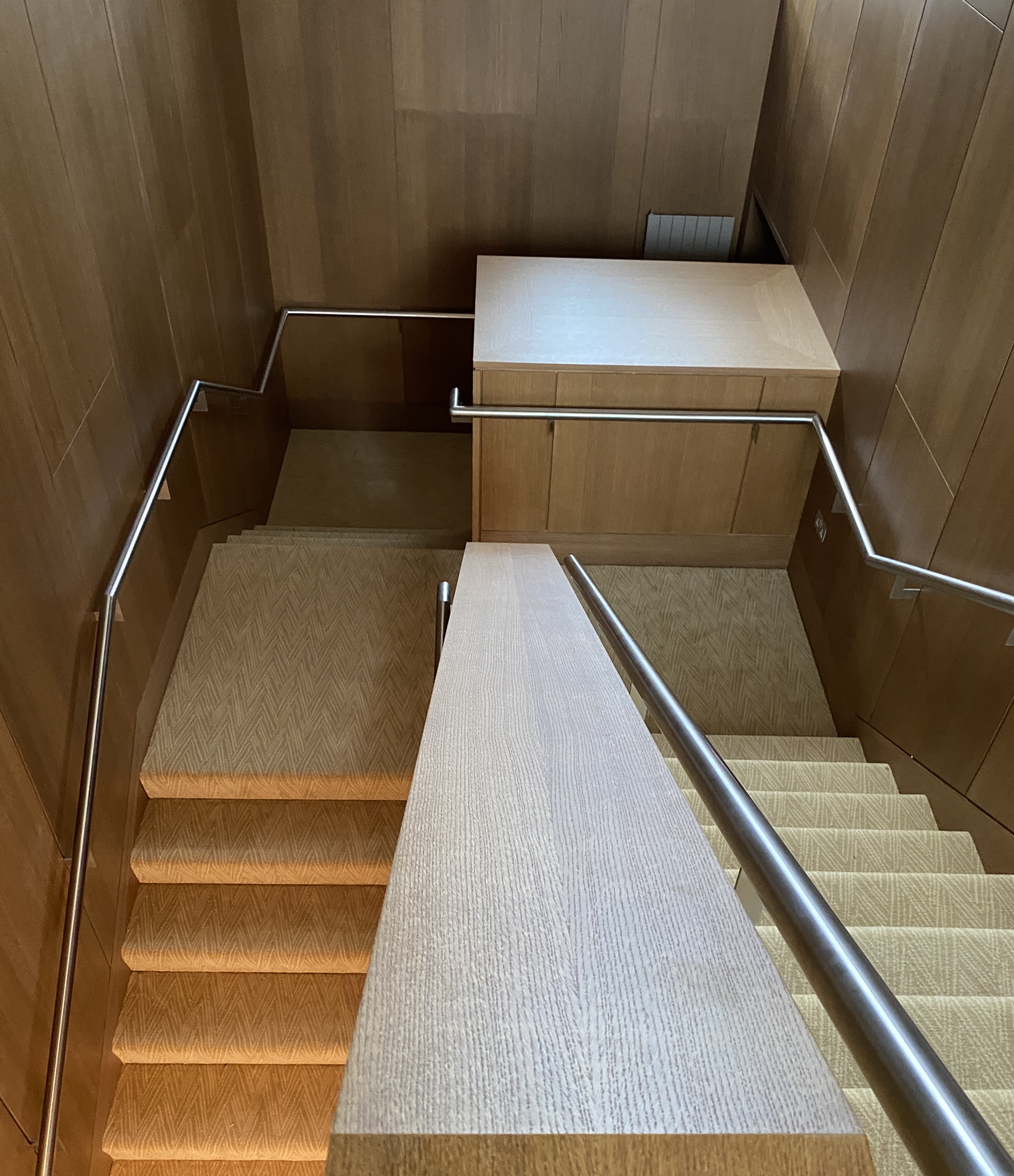 Bespoke architectural handrail - finished photograph 4