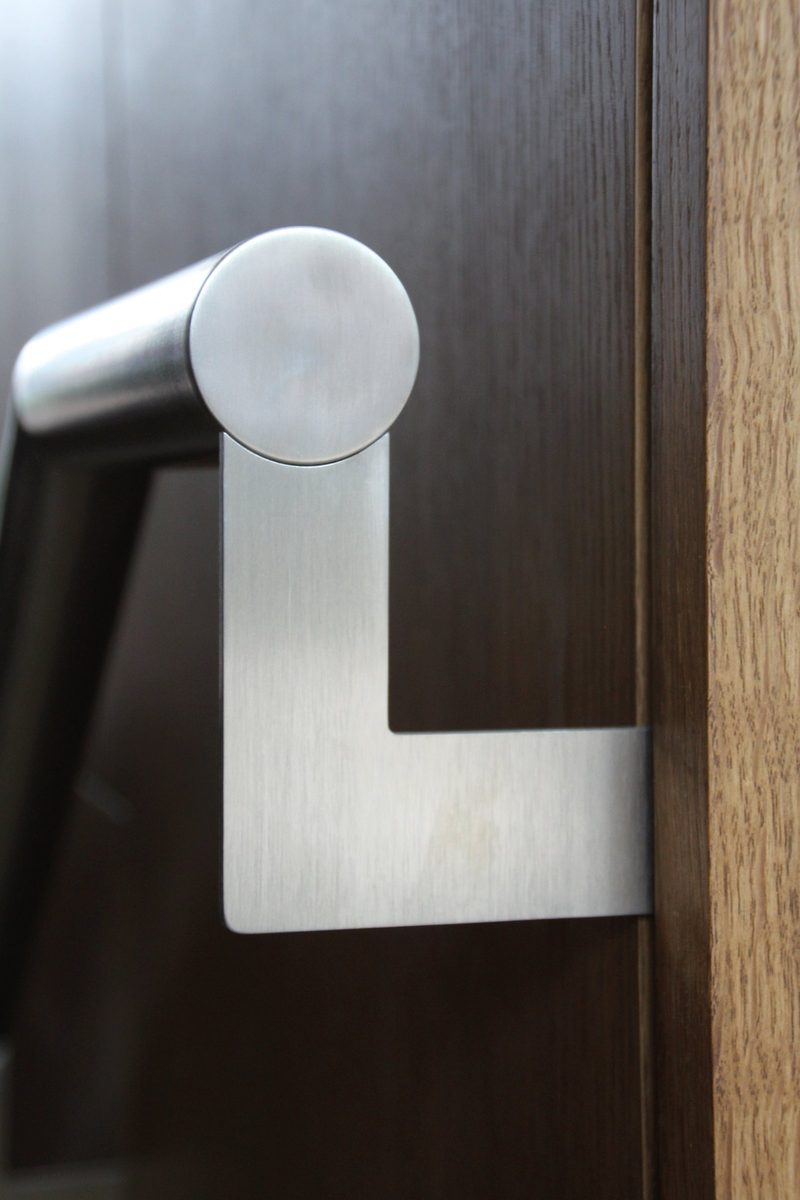 Handrail bracket detail